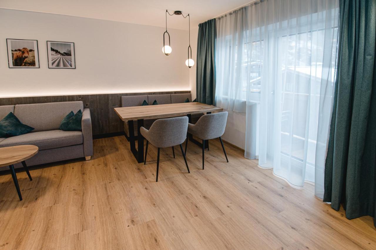 Winkler Apartment